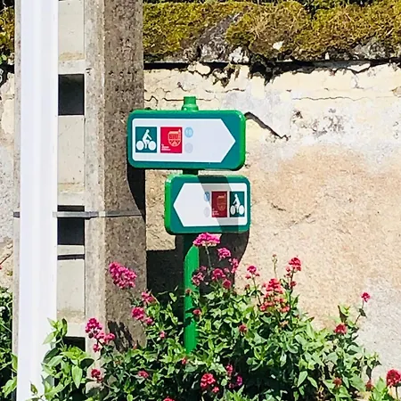 L'escale A Fontevraud L'Abbaye