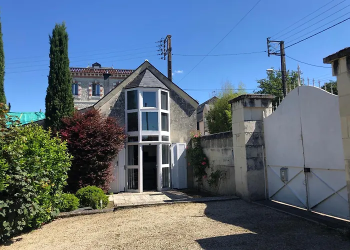 L'escale A Fontevrault-l'Abbaye